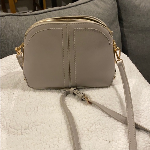 migtique Handbags - Cross body purse